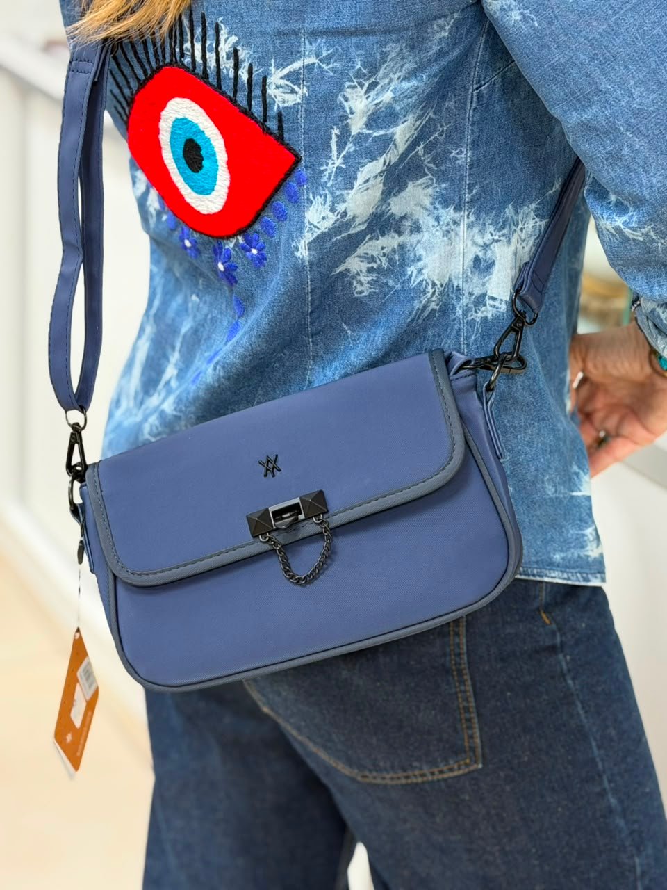 CARTERA BANDOLERA AMAYRA